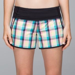 Lululemon Run Times Wheezy Plaid Shorts Size 4